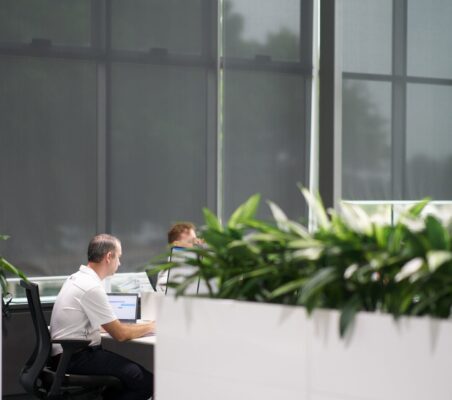 StrategicGroup_075